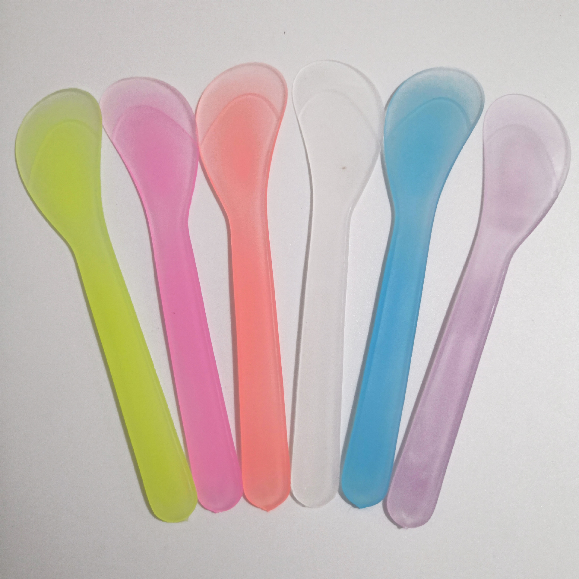 T factory beauty salon special mask film stick crescent cream sub-spoon plastic mask spoon LOGO