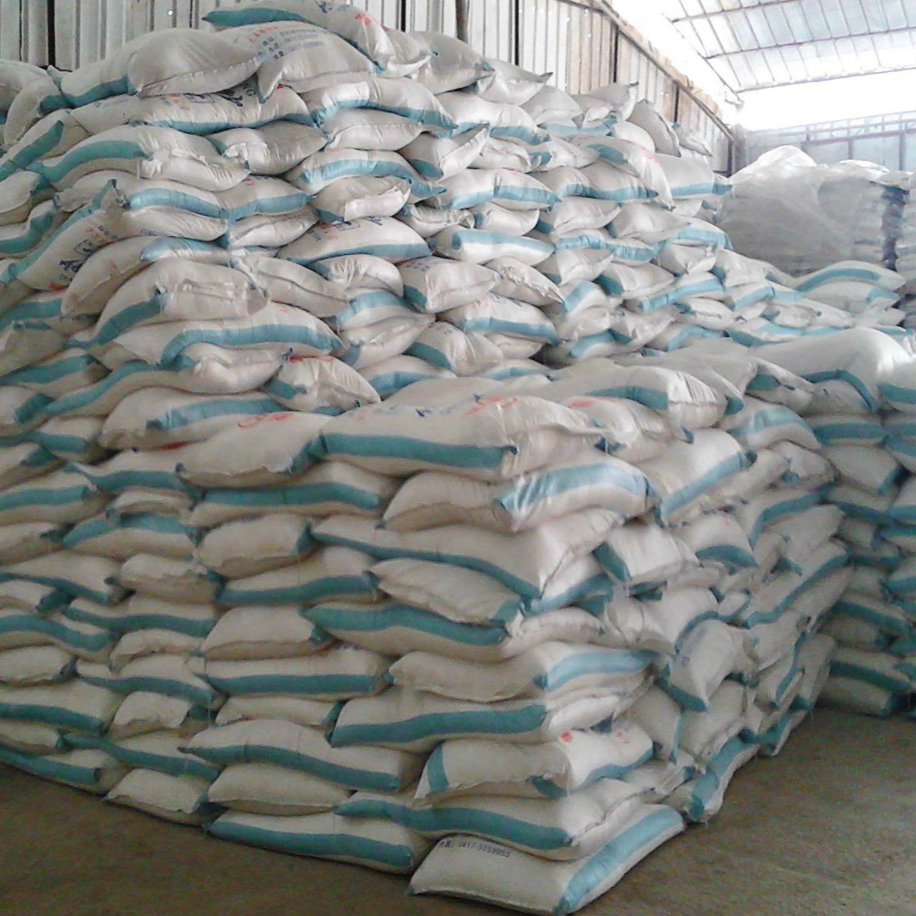 Factory Price Delivery of Hydrazine Sulfate Can Be Sold Retail and Supports Online Ordering of Shandong Spot Industrial Grade Hydrazine Sulfate