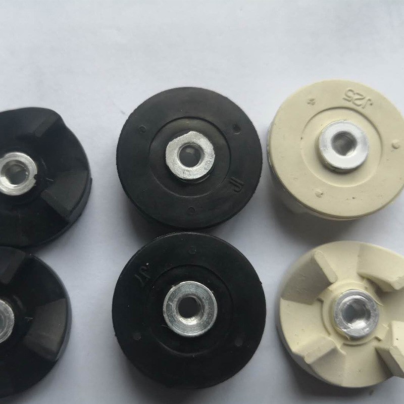 The Connecting Wheel of the Second Generation Juicer Food Spreader Is Made of Food-Grade Silicone Material, Which Is Odorless and More Wear-Resistant