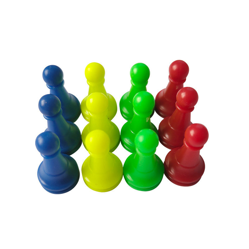 Wholesale supply of entertainment teaching games checkers chess pieces 1.2*1.8cm color hollow plastic accessories pieces