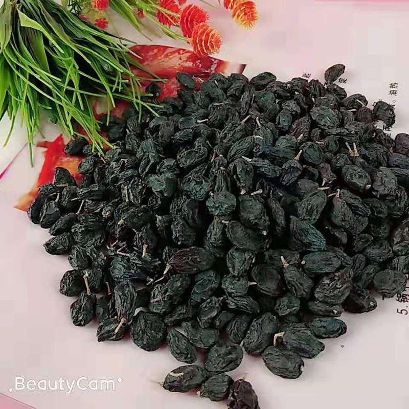 Factory Wholesale Xinjiang Specialty Blackcurrant Raisins Seedless Large Particle Snacks Dried Fruit 500g Wholesale and Retail