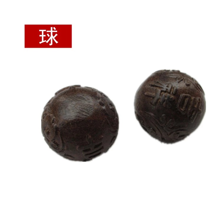 Factory spot Vietnam India agarwood hand piece string Wen play wood carving walnut fu pig decoration style many batches