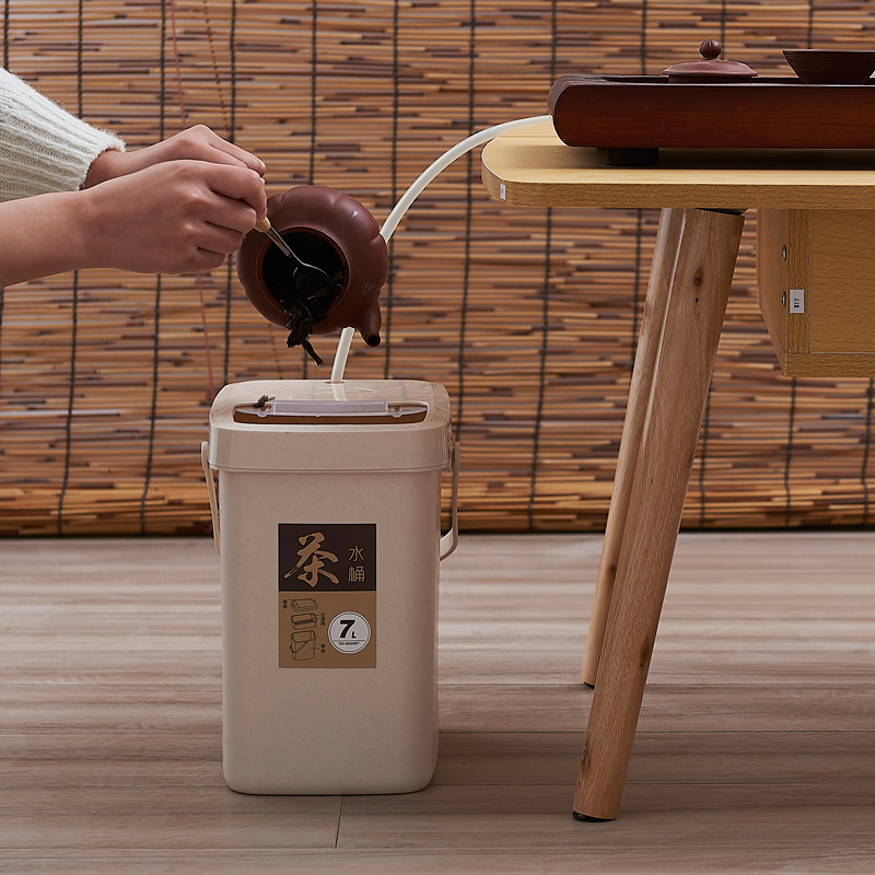 Plastic Tea Dregs Bucket Tea Bucket Office Tea Room Satchel Trash Can with Lid Filter Drainage Tea Props Sanitary Bucket