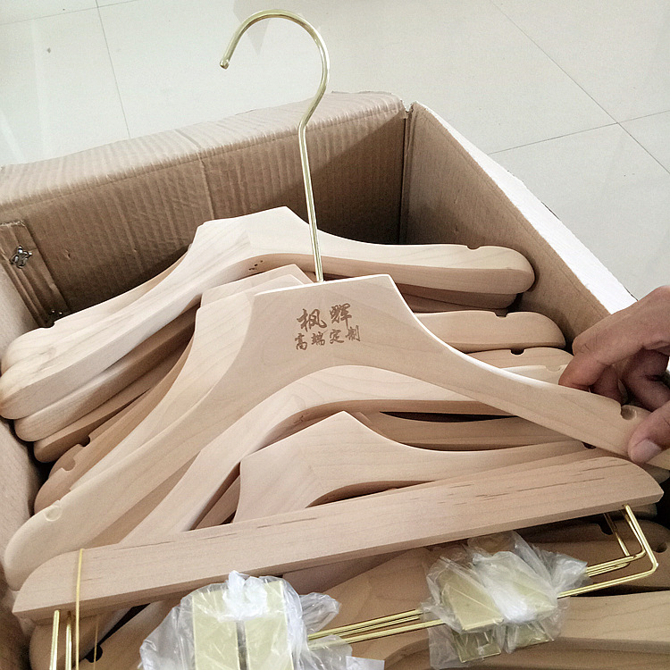 Solid wood hanger wholesale clothing store special wooden non-slip flocking men's and women's clothing store clothing hanging support pants clip logo