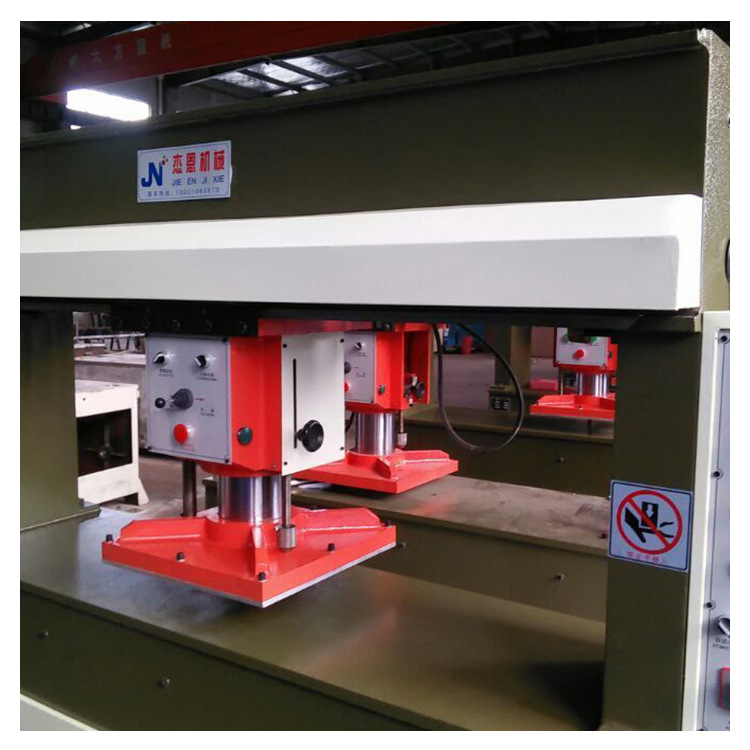 Production and Sales of Cutting Machine Automatic Mobile Head Four-Column Hydraulic Cutting Machine Blanking Machine