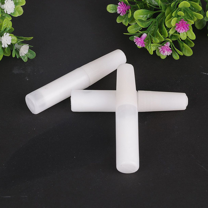 Factory direct supply quick-drying 6g white latex woodworking white glue plus internal plug white glue 6mlpva white latex wholesale
