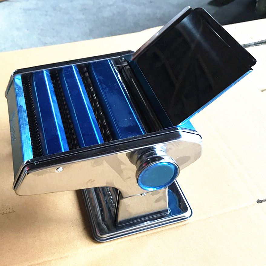 Daughter-In-Law Stainless Steel Three-Knife Household Noodle Machine Hand-Cranked Noodle Machine Dumpling Wrapper Machine Can Be Used as Round Noodles and Butterfly Noodles