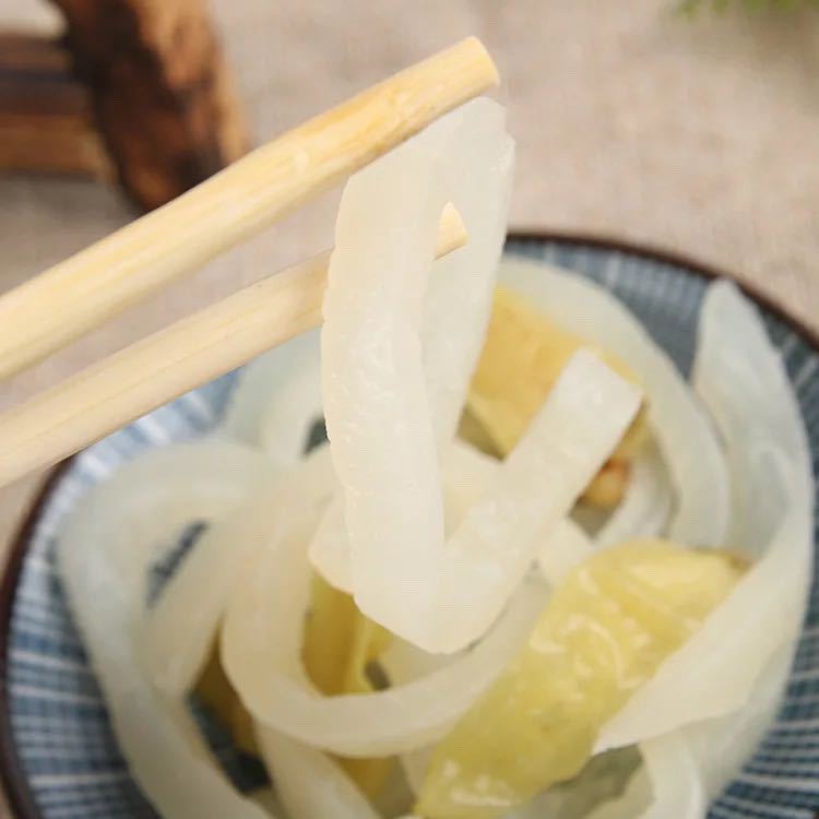 Sichuan specialty pickled pepper pigskin 90g taste edge Crystal pigskin mountain pepper food office leisure friends snacks