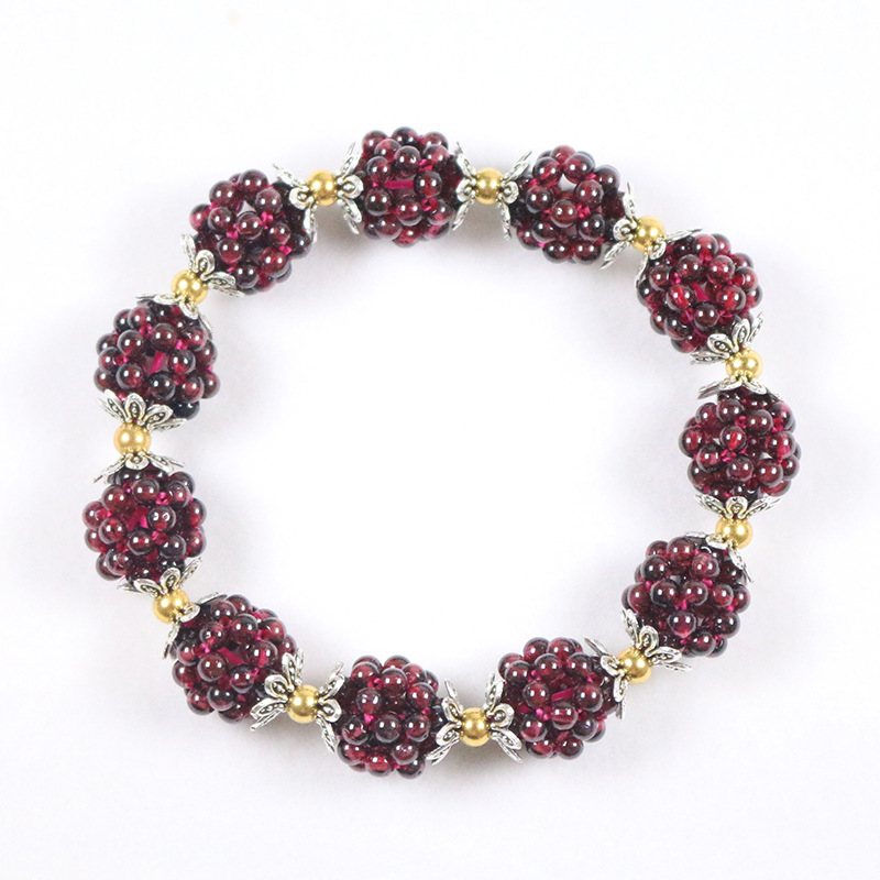 Factory direct natural small grain woven wine red garnet women's transfer beads spherical small fresh bracelet