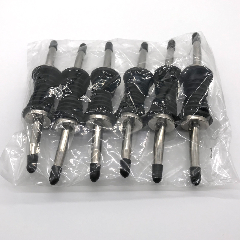 Creative Household Stainless Steel Pourer with Hood Western-style Bar Wine Pourer Wine Bottle Stopper Wine Ware Wholesale