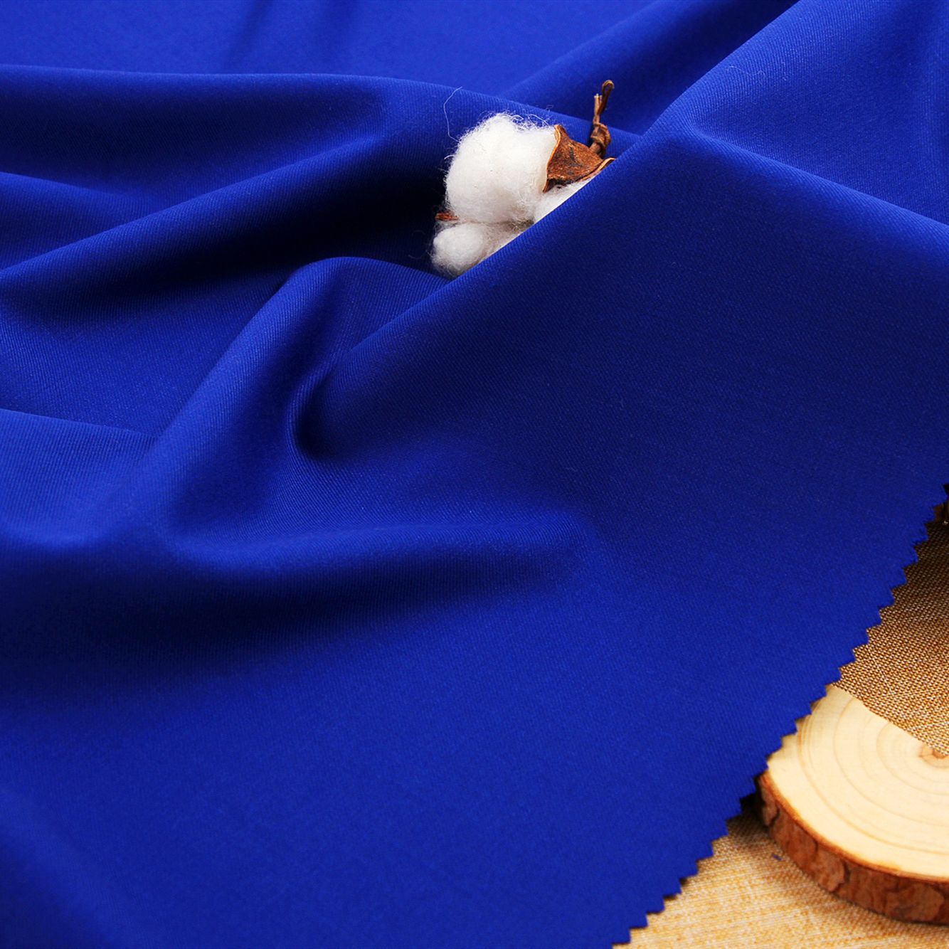 2022 New Tr Suit Fabric 360g Trousers Clothing Fabric Uniform Women's Fashion Fabric Manufacturer Wholesale