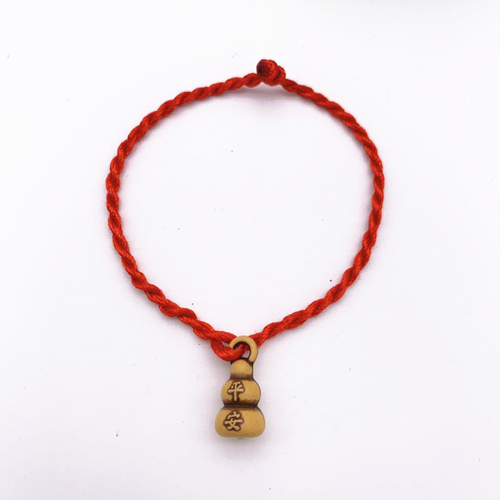 Birth year red rope hand rope peach core twelve Zodiac red rope bracelet anklet online store small gift stall wholesale