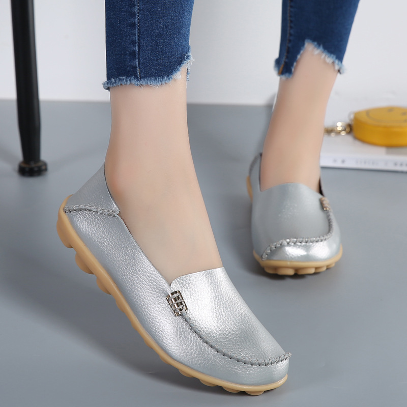 2023 Four Seasons New Casual Shoes Mother Shoes White Shoes Women's Two-layer Cowhide Nurse Shoes Comfortable Large Size Women's Shoes