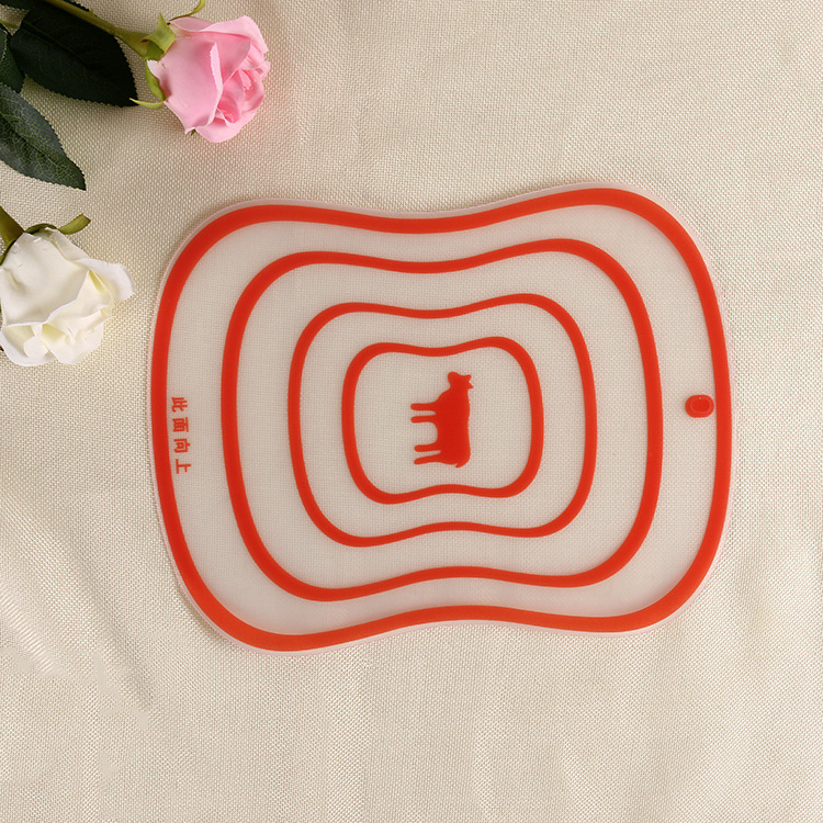 Spot sheet cutting board bendable frosted cutting board plastic PP fruit and vegetable classification cutting board