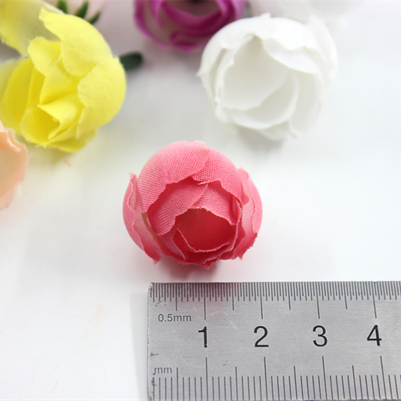 Factory Direct 2cm Mini small flower head small Tea Bud handmade material headdress accessories flower wedding decoration flower wholesale