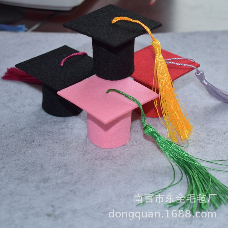 Mini Doctor Cap Bachelor's Graduation Cap Wine Bottle Fresh Flower Bundle Doll Accessories Graduation Season Felt Small Doctor Cap