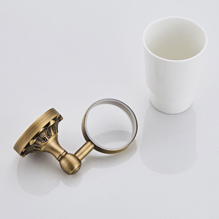Ou Bei Sanitary Ware Factory Wholesale Antique Bronze Embossed Round Chassis Ceramic Cup Gargle Cup Single Cup Holder Bathroom Hardware