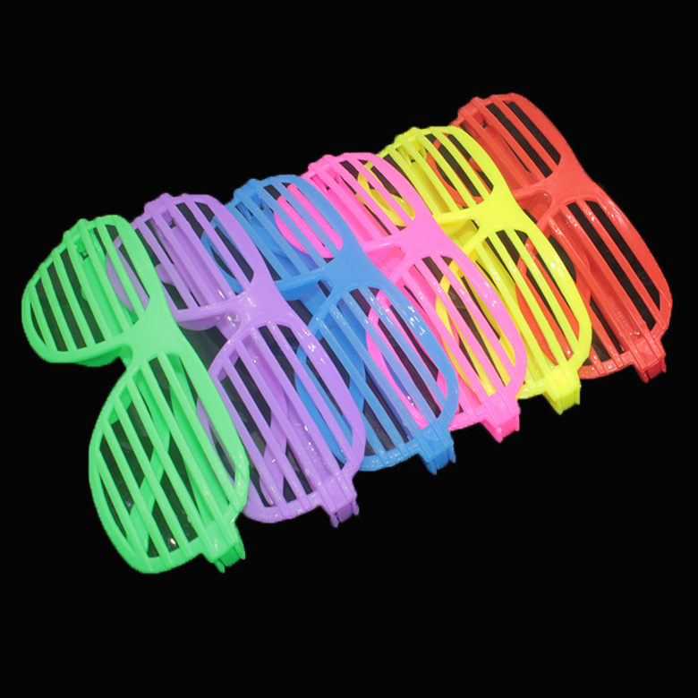 Оптовая продажа карнавальных очков без линз для маскарада
