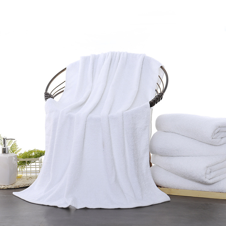 Wholesale White Bath Towels for Hotels and Guesthouses, Thickened Water-Absorbent Soft Cotton Adult Bath Towels, White Large Towels