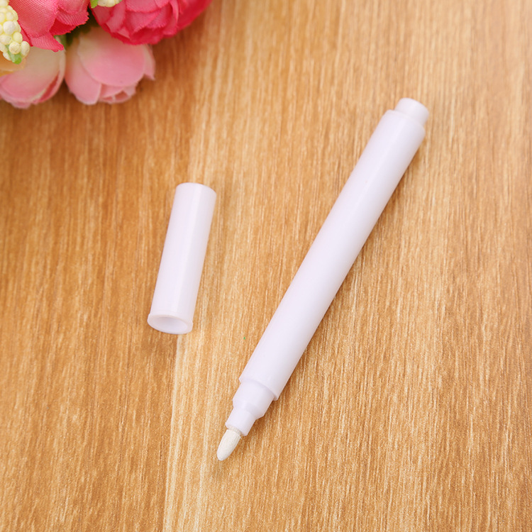 Color liquid chalk dust-free erasable LED fluorescent light board pen children graffiti painting blackboard pen manufacturers wholesale