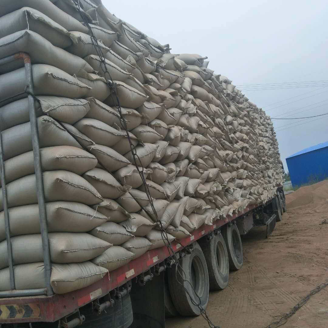 Manufacturer Supplies Vermiculite 1-3 2-4 3-6mm Gardening Cutting Seedling Matrix Vermiculite Thermal Insulation and Fireproof Vermiculite