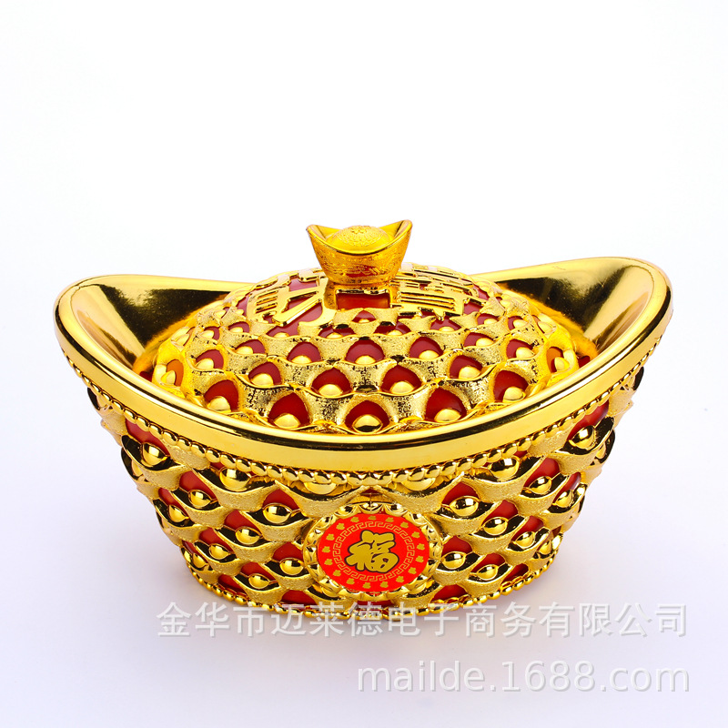 Gold Ingot Ornaments to Attract Wealth, Simulated Large Ingot Props, Hollow Festive Decorations, New Year's Day Ingot Candy Box