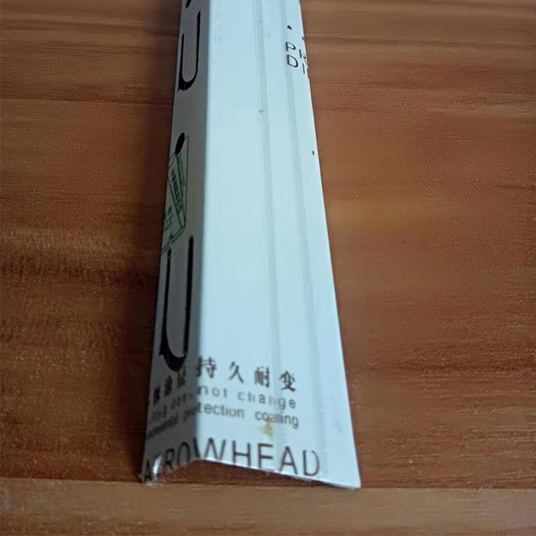 Factory Direct Sales of Aluminum Trim Corners, Large Quantity Preferred, Integrated Ceiling Accessories and Auxiliary Materials, Rolled Aluminum Corner Lines