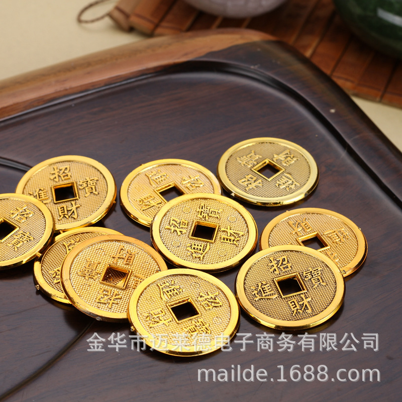 Gold Ingot Ornaments to Attract Wealth, Simulated Large Ingot Props, Hollow Festive Decorations, New Year's Day Ingot Candy Box