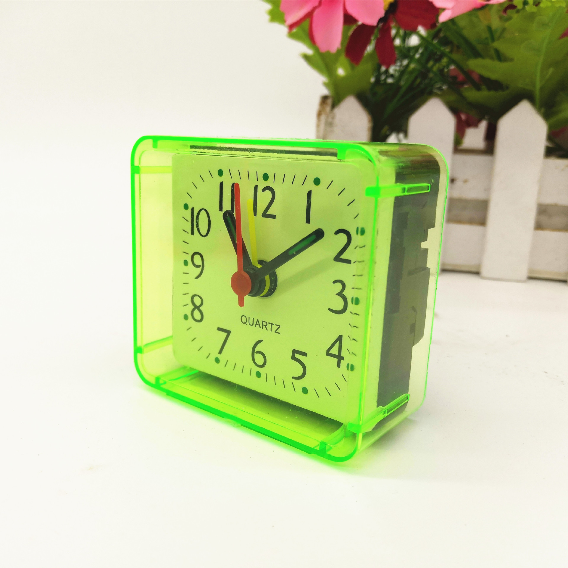 Creative Square Crystal Small Alarm Clock Candy Color Fashionable Bedroom Student Gift Small Alarm Clock