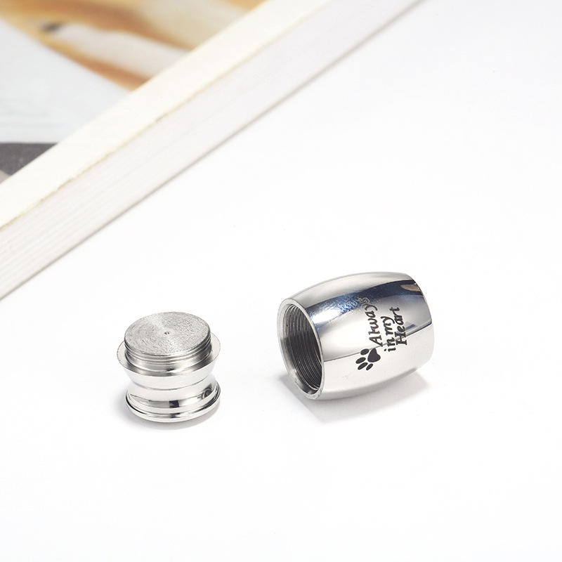 Spot wholesale perfume bottle small ornaments silver metal dog paw print urn jar Memorial pet funeral urn