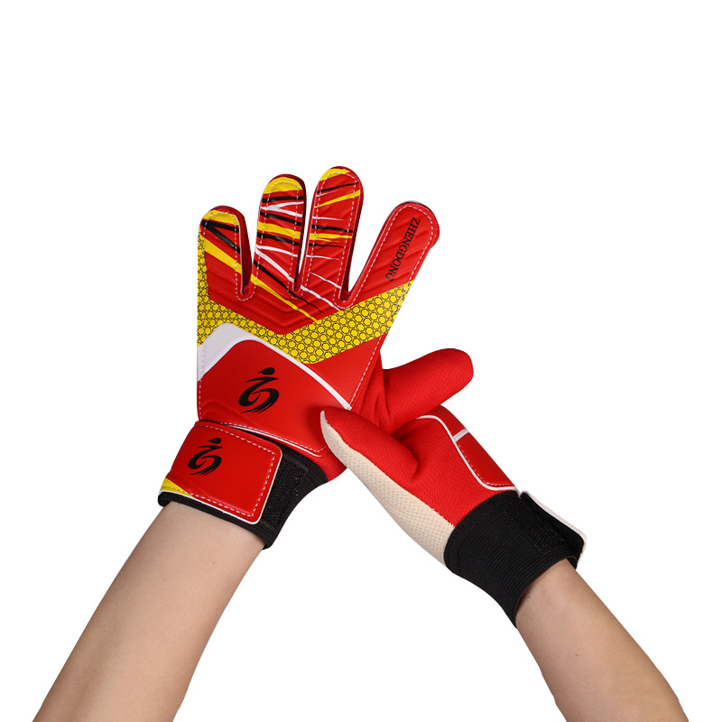 613 Children's Football Goalkeeper Gloves Double-Sided Latex with Finger Guard Professional Goalkeeper Gloves Manufacturer Wholesale
