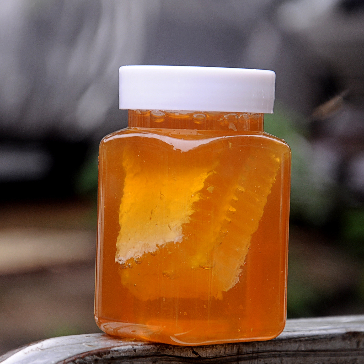 Жевательный мед Jian Fengyuan, 500г, бутылка, самопроизводимый мед