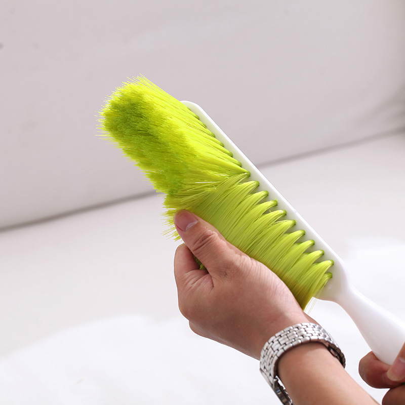 Large Candy-Colored Long-Handled Cleaning Bed Brush, Thickeneded Bed Sweeping Brush, Housework Dusting Brush, Sofa Bed Bed Sheets Cleaning Brush