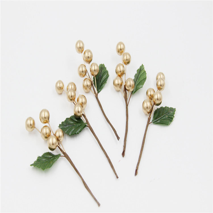 DIY handmade material simulation Golden Red Berries bouquet wedding candy box Christmas wreath decoration packaging material