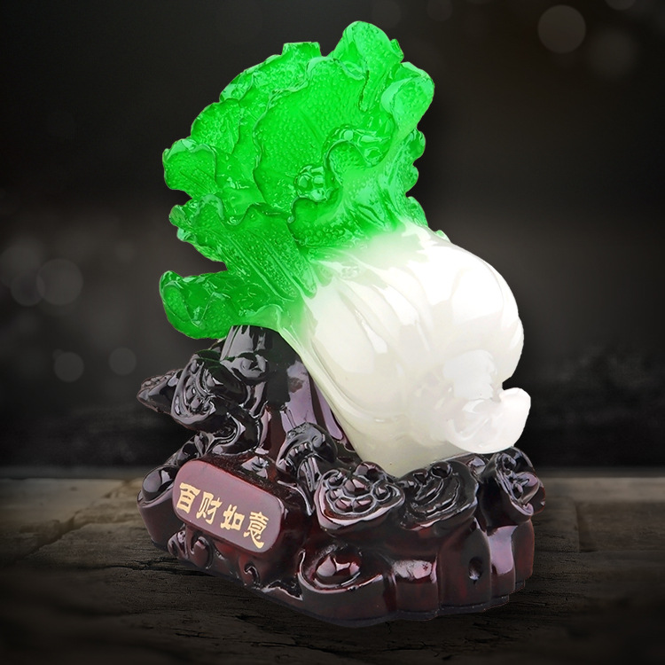 Car Interior Accessories: Resin Crafts of a Golden Toad with Faux Jade Cabbage Ornament for Good Fortune and Prosperity