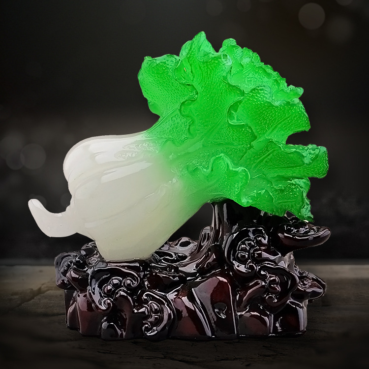 Car Interior Accessories: Resin Crafts of a Golden Toad with Faux Jade Cabbage Ornament for Good Fortune and Prosperity