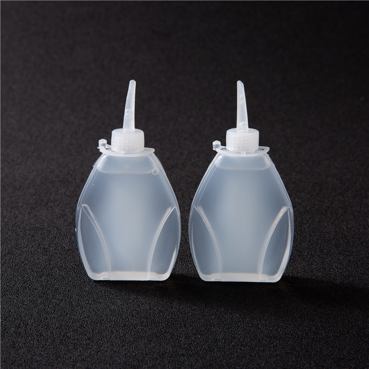 Anti-Rust Oil, Sewing Machine Lubricant, Clothing Machine Oil, Maintenance Oil, Barber Razor Oil, Clipper Oil, Noise Reduction Oil, White Oil