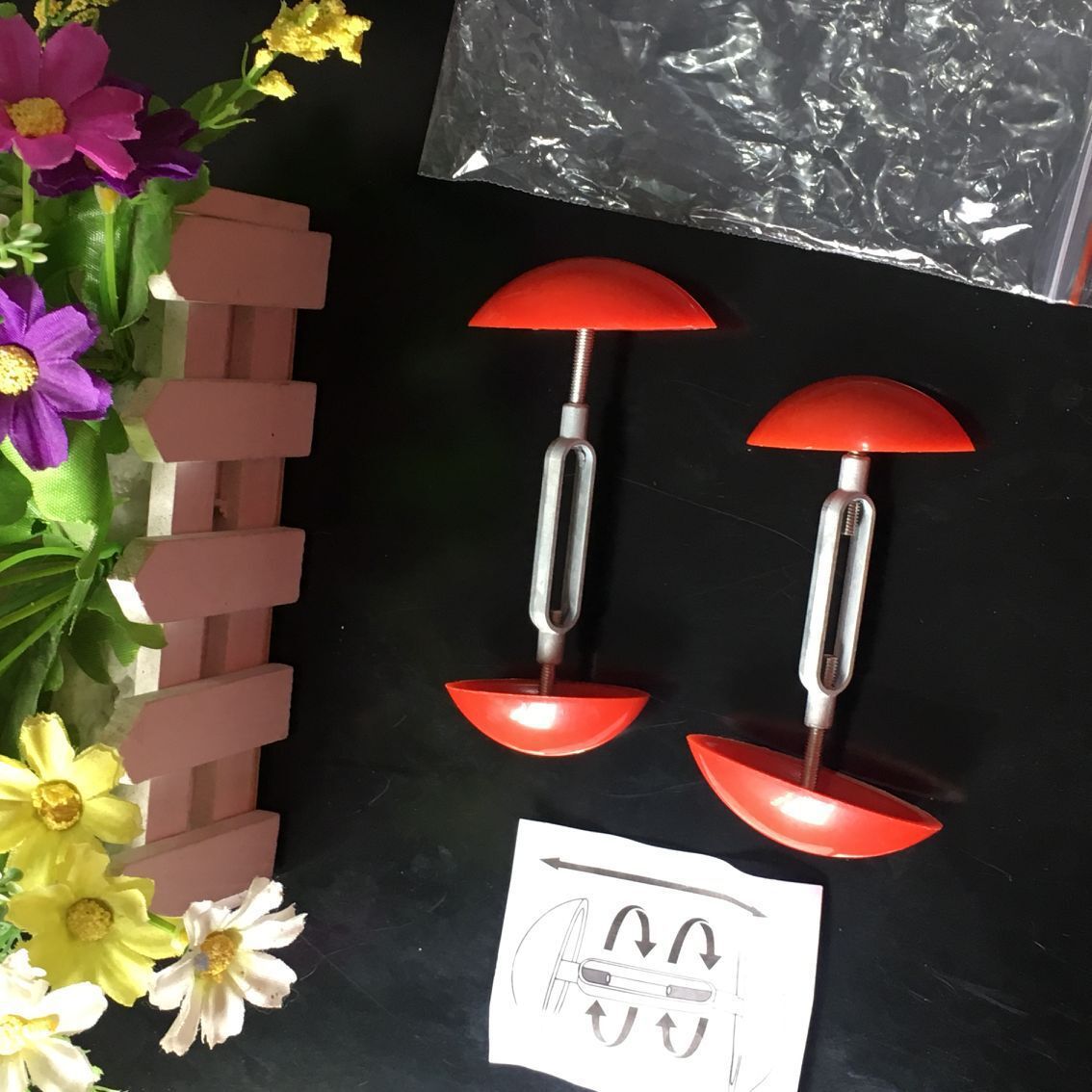 Adjustable Shoe Last Shoe Stretcher Large Size Plastic Shoe Stretcher Men's Genuine Leather Shoes Women's Flats Shoes High Heels Shoe Expander