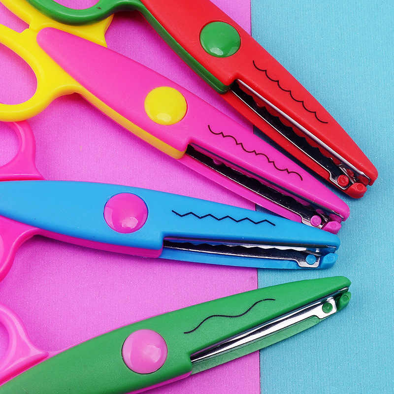 Paper-cut lace scissors diy photo album Children's scissors 5 inch lace scissors kindergarten scissors Photo cutting direct supply
