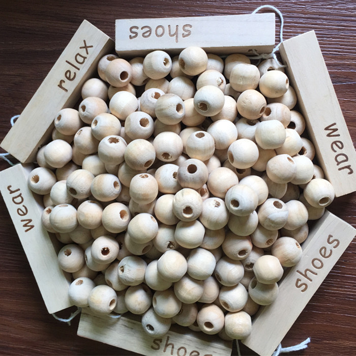 Camphor Wood Ball Camphor Wood Beads Hollow 1.8cm Camphor Wood Ball Insect Proof Mothproof Mildew Proof Moisture Moisture Deodorization