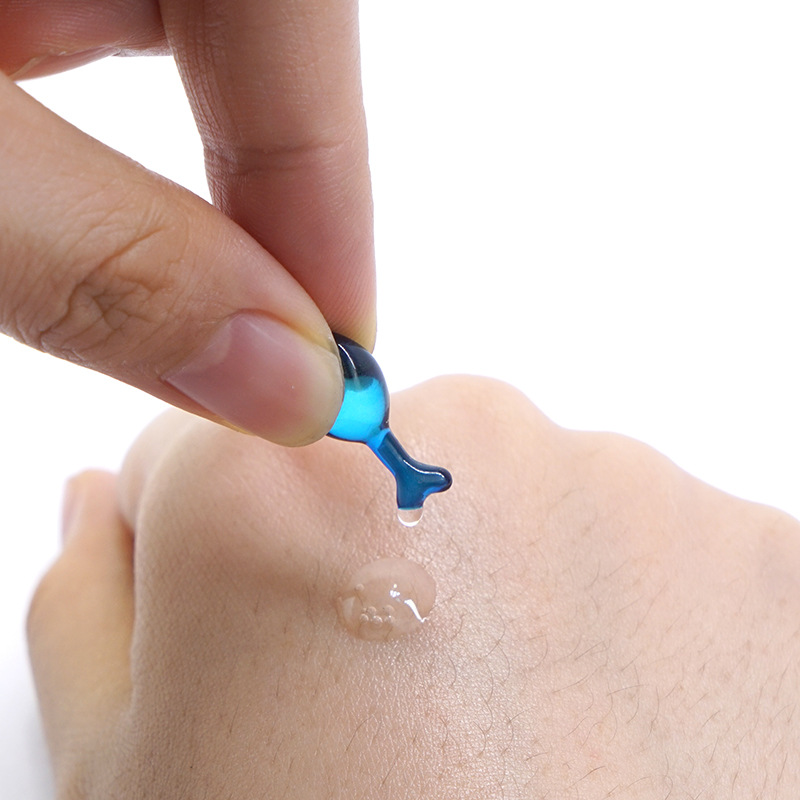 Hyaluronic acid green algae moisturizing essence space-time capsule lifting skin hydrating soft smooth good absorption