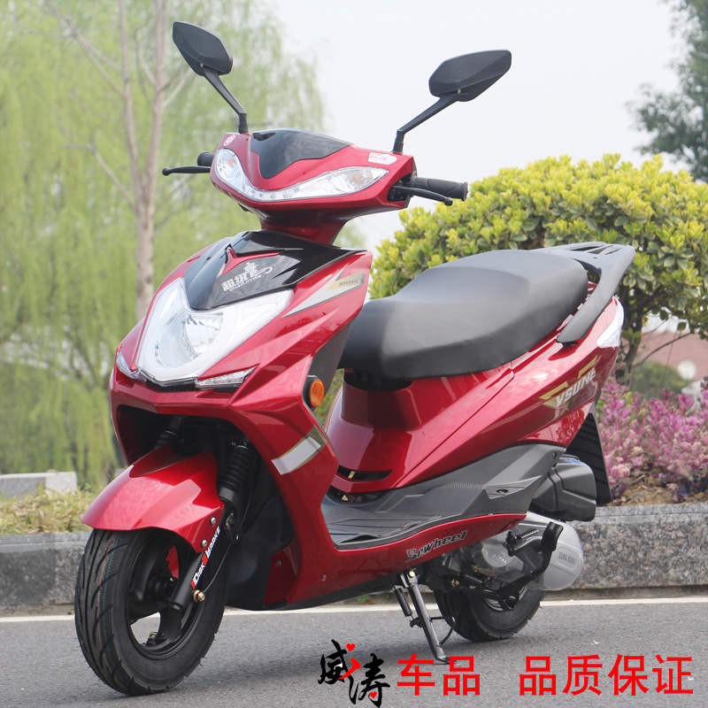 Factory direct supply of new Xunying motorcycle two-wheeled moped 125CC fuel car adult super eagle scooter