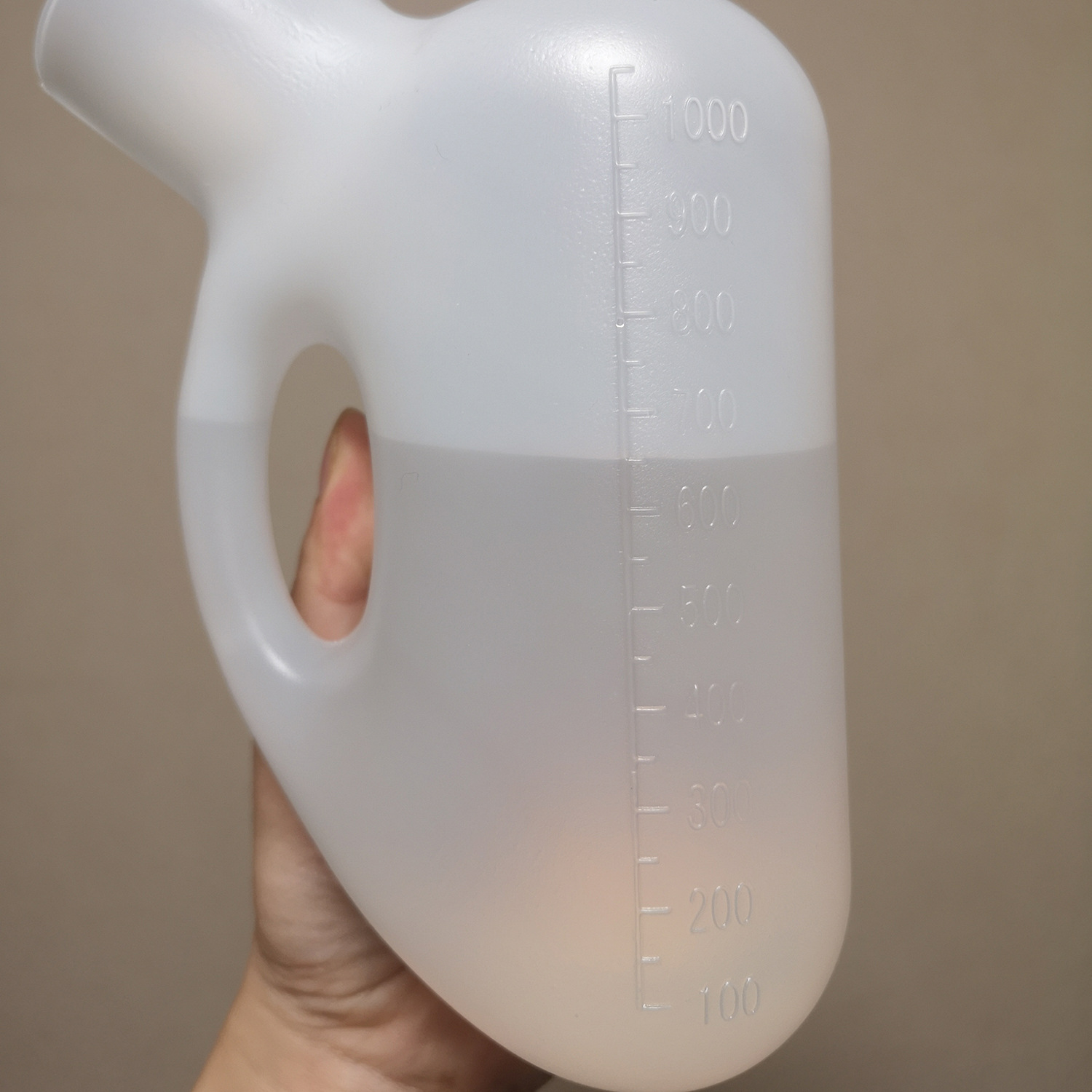 Factory Direct Supply men's transparent plastic urinal 1000ml night pot hospital disposable urinal thickened