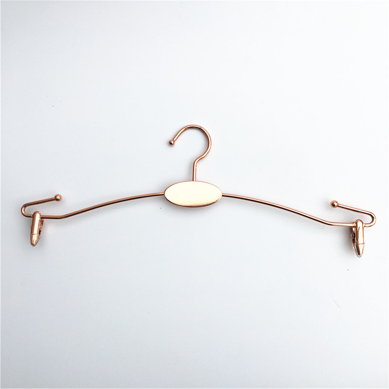 Women's underwear hanger wholesale underwear shop hanger metal underwear clip electroplated rose gold clothes support