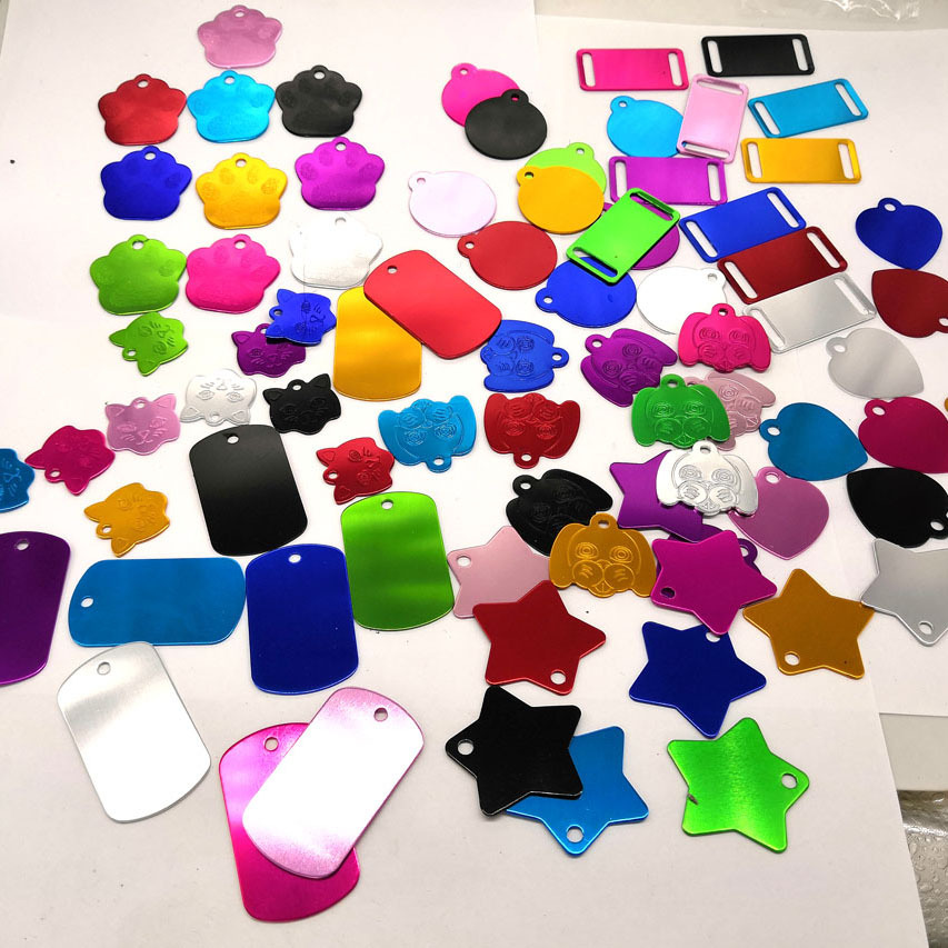 Inner Hole Round Aluminum Tag Signs 5 Sizes 10 Colors Optional 1mm Thick Optical Laser Engraving Signs