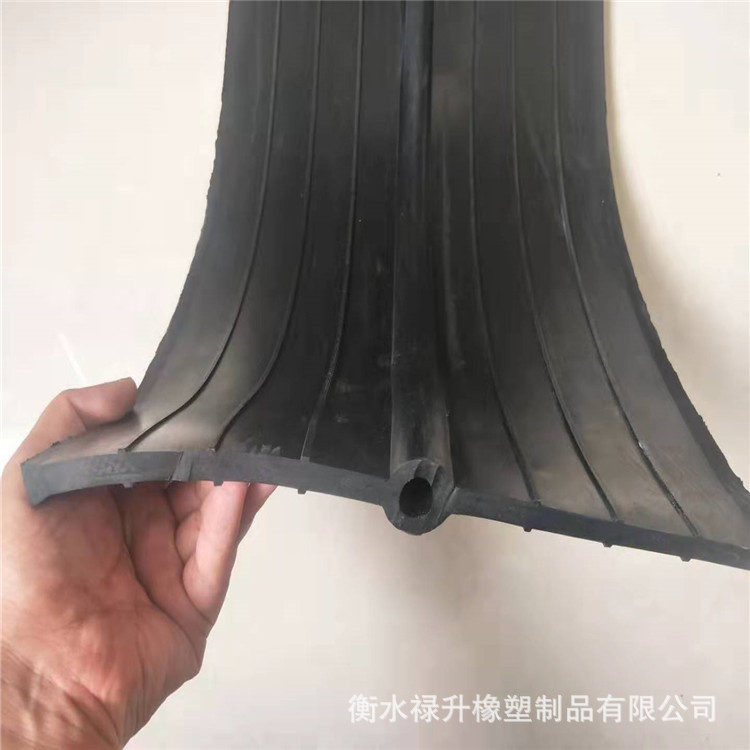 Rubber Water-Stop Belt 651 Type Center-Embedded Back-Adhesive External Butyl Steel Plate Putty Steel Edge Waterproof and Anti-Seepage