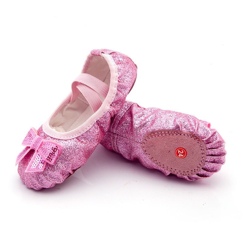 Children's Dance shoes soft bottom practice shoes children ballet shoes girls Chinese dance performance cat claw dancing shoes