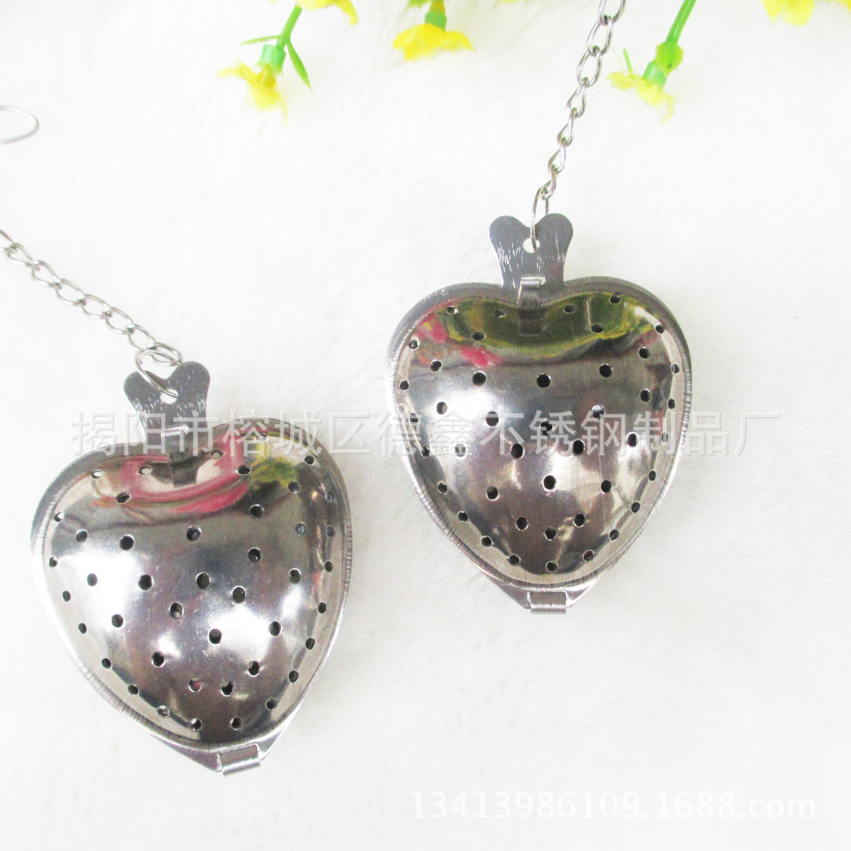 New style good pin 5.5cm tea ball creative stainless steel 201 love seasoning ball stainless steel mesh tea maker