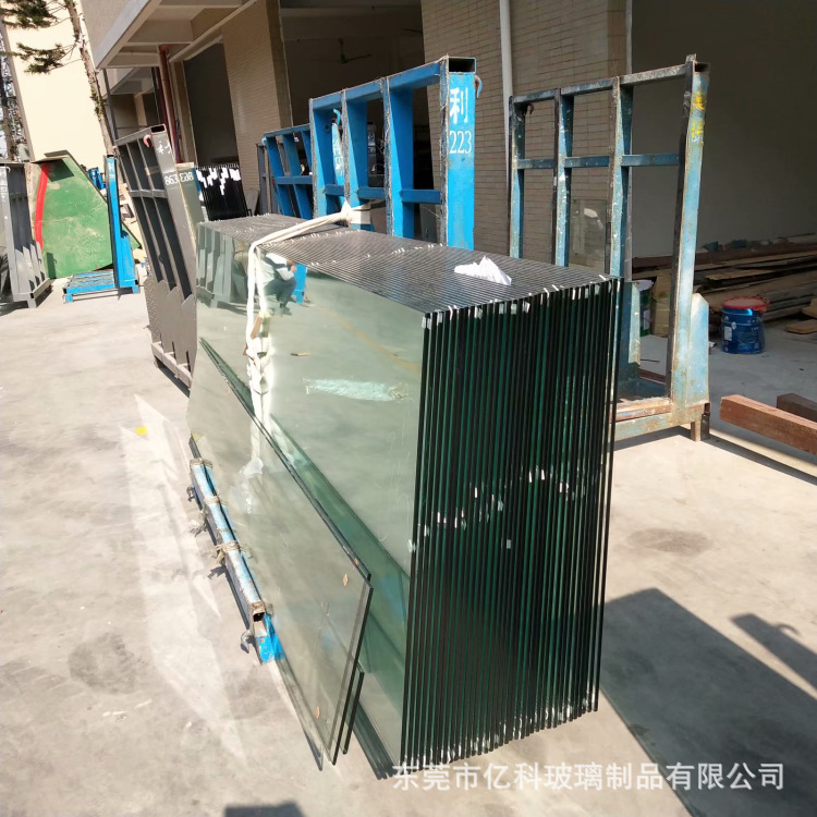 Dongguan Manufacturer Produces Glued Double-Layer Tempered Glass, Ultra-White Sandwich Tempered Glass, Reinforced Explosion-Proof Canopy Glass