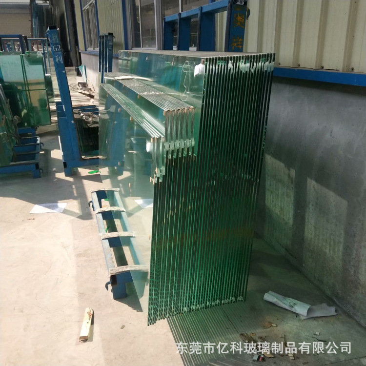 Guangdong Glass Factory Supply Tempered Glass Ultra-White Glass 6+6 Double-Layer Explosion-Proof Clip-On Glass Sandwich Pvb Glass